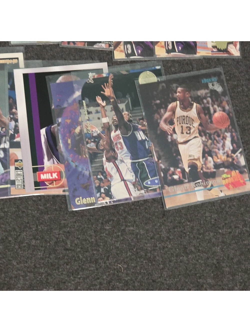 Glenn Robinson Lot (51 Cards) With Rookies, Base, Inserts, 90s